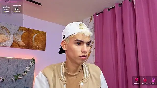 Room 69x online show from 02.04.26