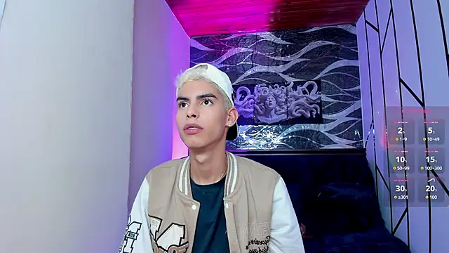 Room 69x online show from 02.06.26