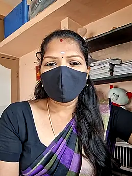 Snapshot of Tamil_Dharani chatting on 03.03.26 Tamil Dharani online show from 03.03.26