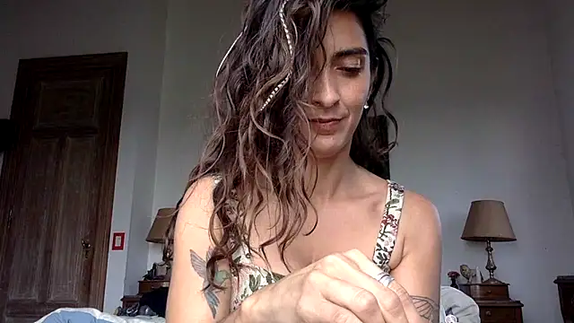 Snapshot of venuslibre chatting on 06.01.26 venuslibre online show from 06.01.26
