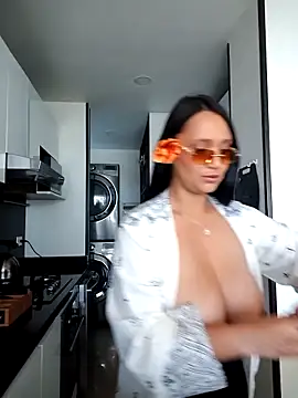 Esmeralda333 online show from 10.03.25