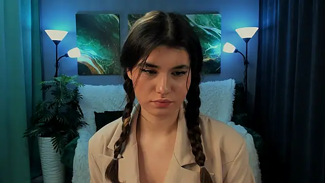 AnoraDark online show from 09.14.25