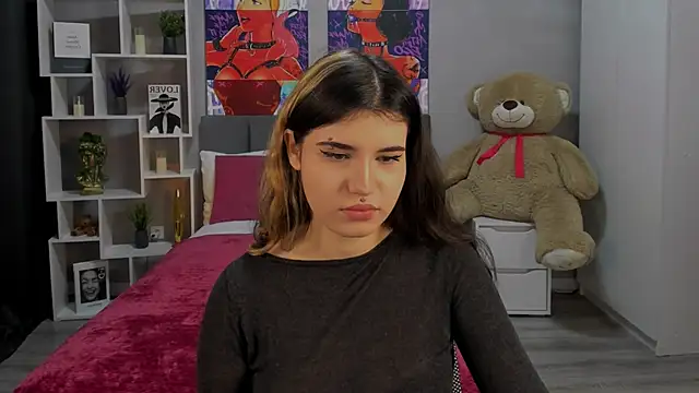 AnoraDark online show from 09.20.25