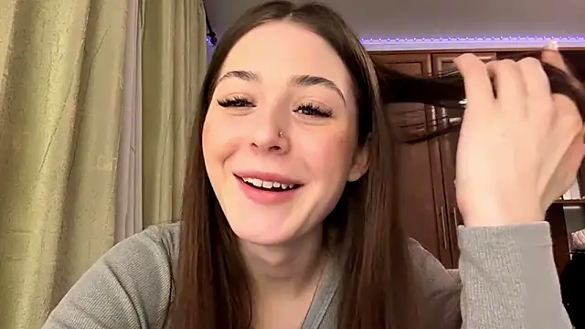 Adel strongwoman online show from 02.06.26