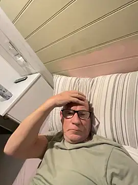 Snapshot of philefc chatting on 02.18.26 philefc online show from 02.18.26