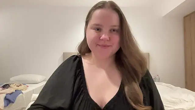 Snapshot of Alice898 chatting on 09.14.25 Alice898 online show from 09.14.25