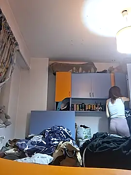 Snapshot of Anayssa_ chatting on 11.21.25 Anayssa online show from 11.21.25