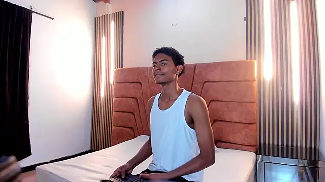 FYKMOR 1 online show from 09.25.25