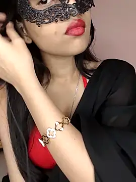 KARISHMA-STRIP online show from 10.23.25