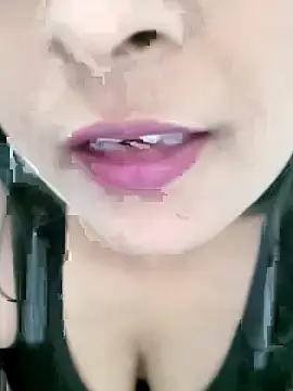 Snapshot of Queen_Kushi4 chatting on 02.11.26 Queen Kushi4 online show from 02.11.26