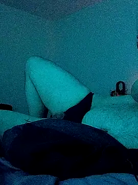 Snapshot of kinkykub chatting on 10.22.25 kinkykub online show from 10.22.25