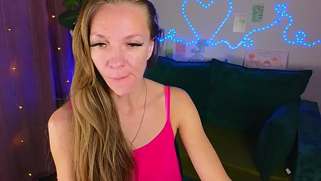 Jesica mooon online show from 10.23.25