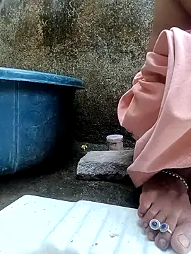 Juhi chawla online show from 11.05.25