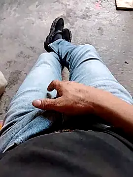 Alaver2587 online show from 03.22.26