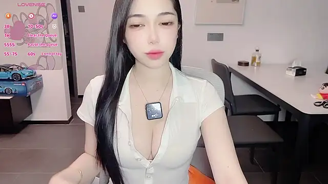 Scarlett-bb online show from 10.19.25