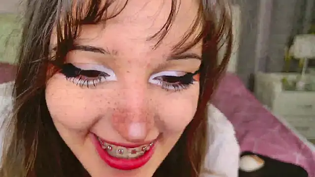 kamila blush online show from 10.23.25