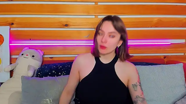 Emily Tylerr online show from 02.21.26
