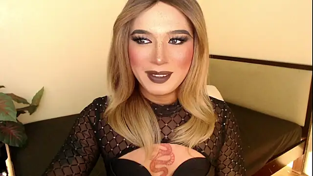 mslilly croft online show from 12.18.25