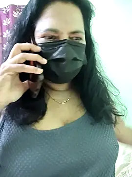 mallu-lover online show from 04.04.26