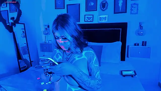 pinkk deemon online show from 02.28.26