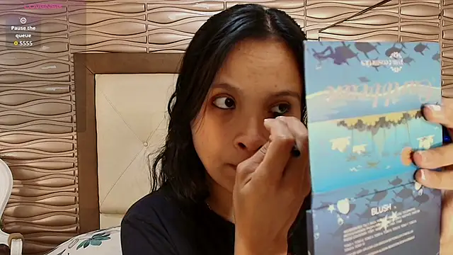 Snapshot of Miladiosa chatting on 04.30.26 Miladiosa online show from 04.30.26