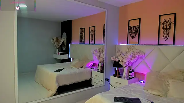 amy miller1 online show from 10.31.25