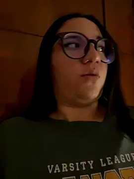 Snapshot of sara_roy04_ chatting on 09.12.25 sara roy04  online show from 09.12.25