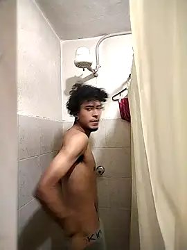 Thebigbreastedgamer online show from 04.04.26