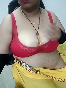 Snapshot of Bhabhiji1 chatting on 04.24.26 Bhabhiji1 online show from 04.24.26