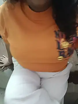 Snapshot of Bhabhiji1 chatting on 05.17.26 Bhabhiji1 online show from 05.17.26