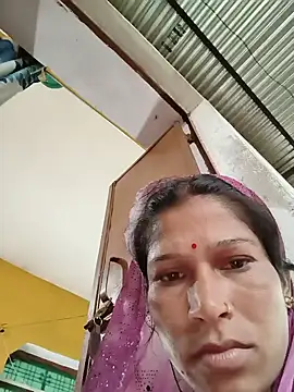 Snapshot of Sonam_pandeyji chatting on 06.17.26 Sonam pandeyji online show from 06.17.26