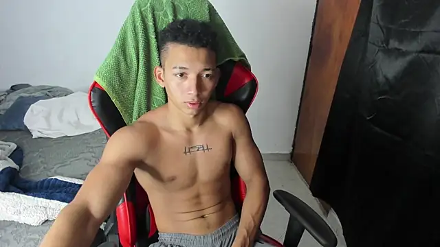 Snapshot of JuanchiT66 chatting on 02.25.26 JuanchiT66 online show from 02.25.26