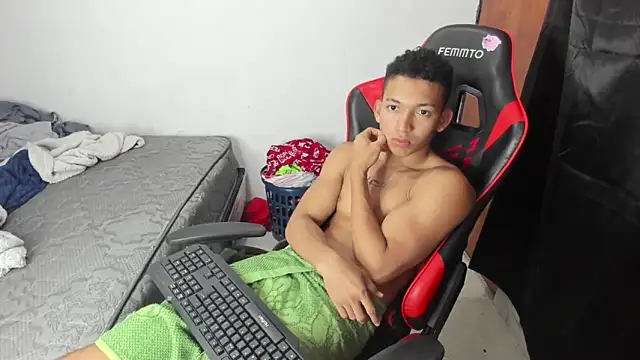 Snapshot of JuanchiT66 chatting on 02.27.26 JuanchiT66 online show from 02.27.26