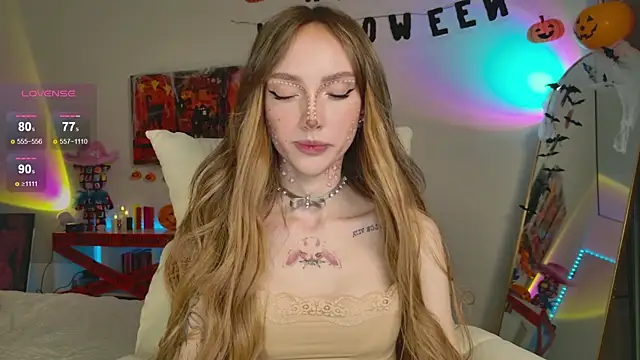 Lunainnk online show from 10.28.25