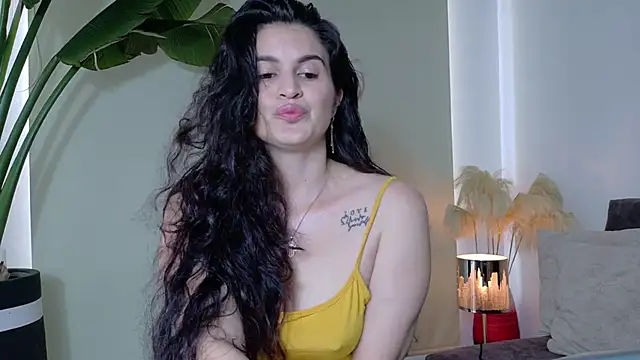 lizdevine online show from 10.12.25