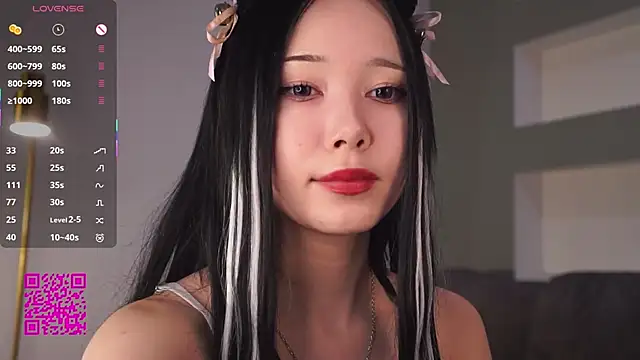 CherryGlow online show from 10.21.25