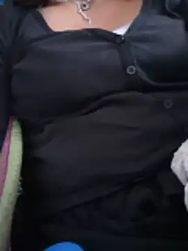 azucena1705 online show from 10.24.25