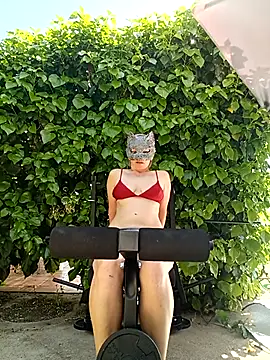 Snapshot of HotWife_VR chatting on 04.24.26 HotWife VR online show from 04.24.26