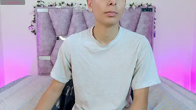 lana and liam  online show from 11.01.25