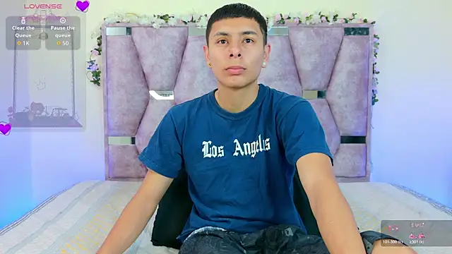 lana and liam  online show from 12.20.25