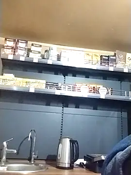 KimmyAghora online show from 12.22.25