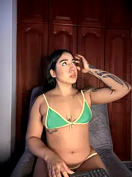 KaditaNavarro online show from 09.13.25