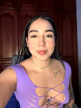 KaditaNavarro online show from 10.01.25