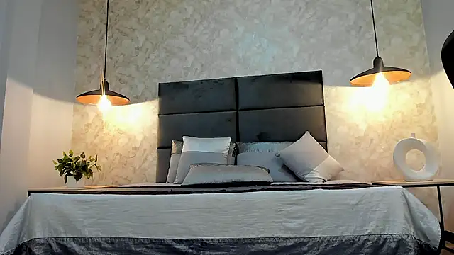 RaphaelDufort online show from 09.09.25