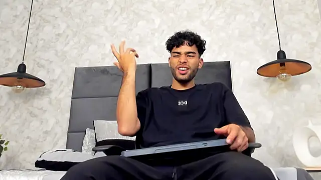 RaphaelDufort online show from 10.15.25