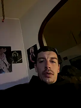 Snapshot of gb7572 chatting on 09.28.25 gb7572 online show from 09.28.25