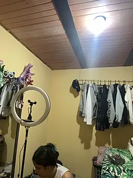 Electraweb 09 online show from 02.26.26