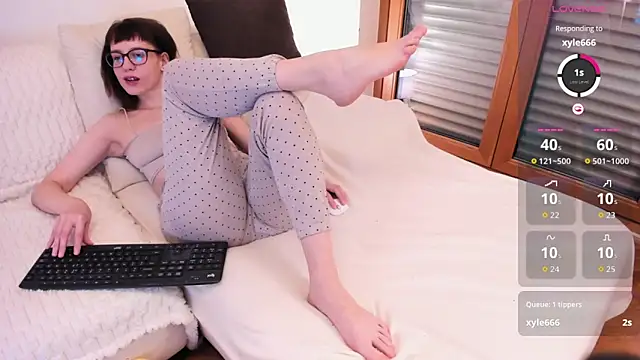 JaneLyrne online show from 04.04.26