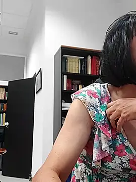 Emily de Carla online show from 11.19.25