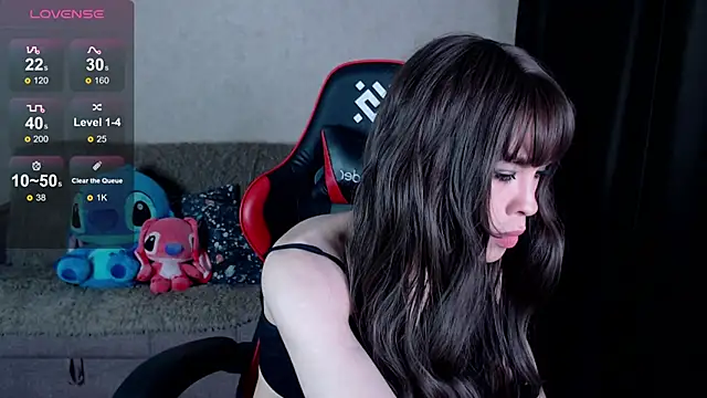 OliviaBoyd online show from 09.11.25